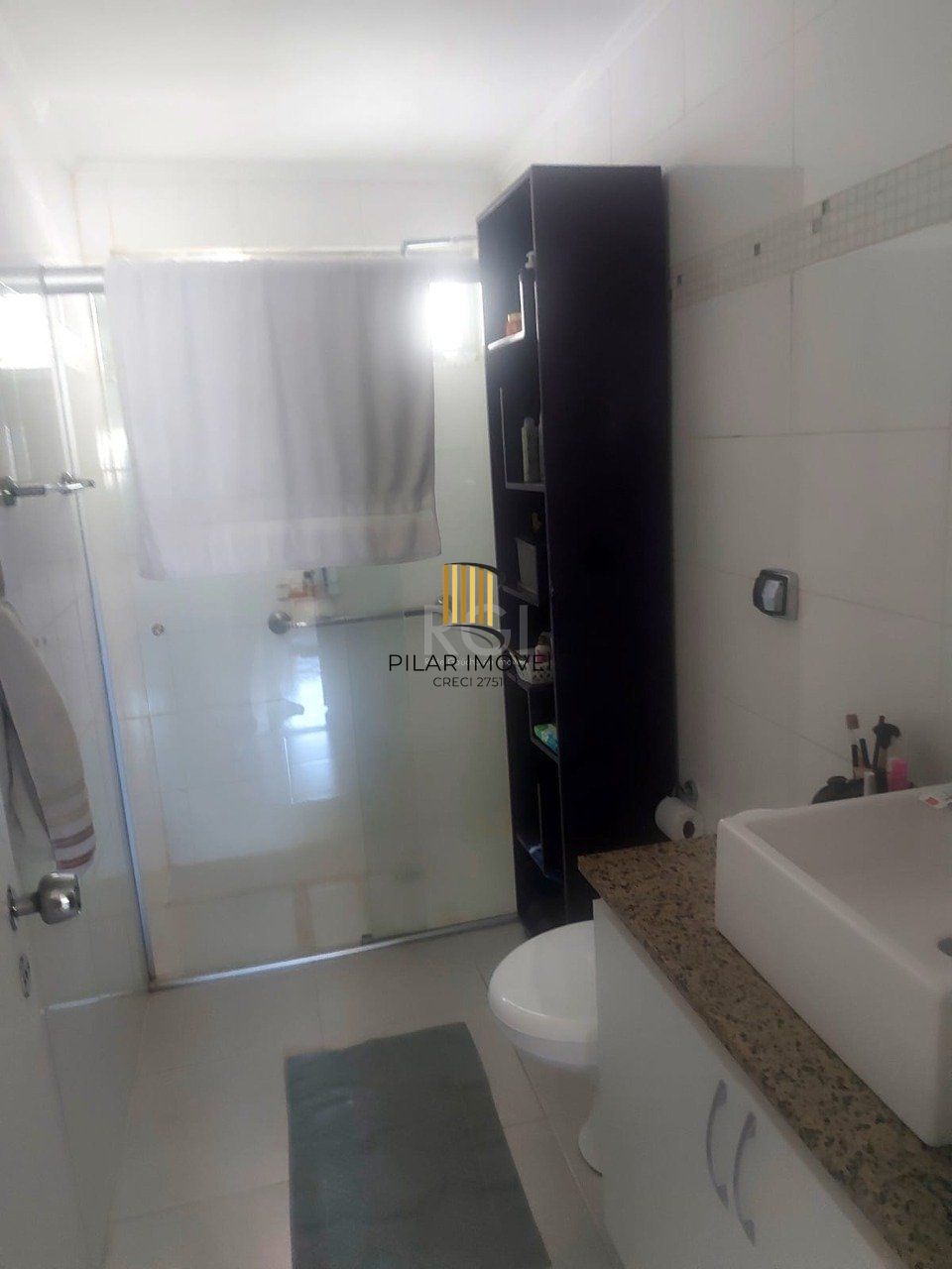 Apartamento 3 dormitórios 1 suíte e 2  vagas com 90m² no  bairro Petrópolis Porto Alegre RS