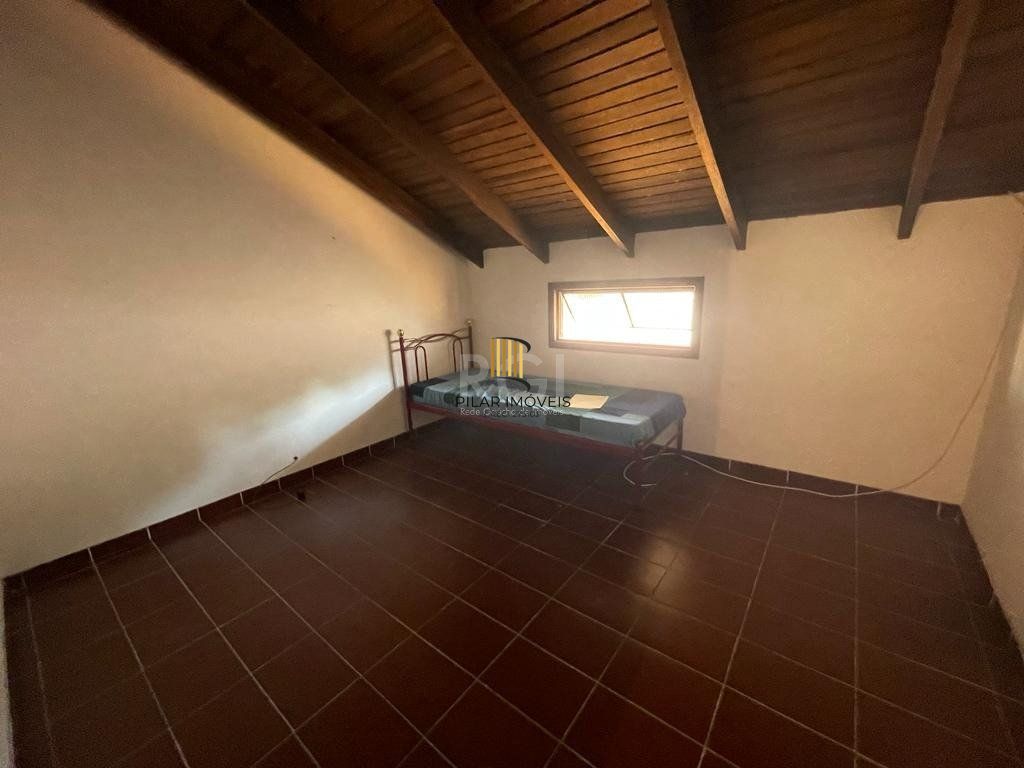 Casa para Venda - 400m², 5 dormitórios, sendo 3 suites, 4 vagas - Ipanema PORTO ALEGRE /RS