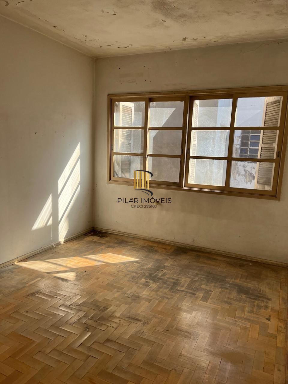 Prédio Residencial 3 dormitórios no bairro Rio Branco