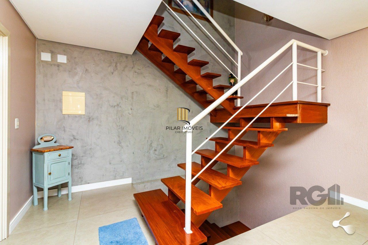 Casa de Condomínio 3 dormitórios no bairro Vila Nova