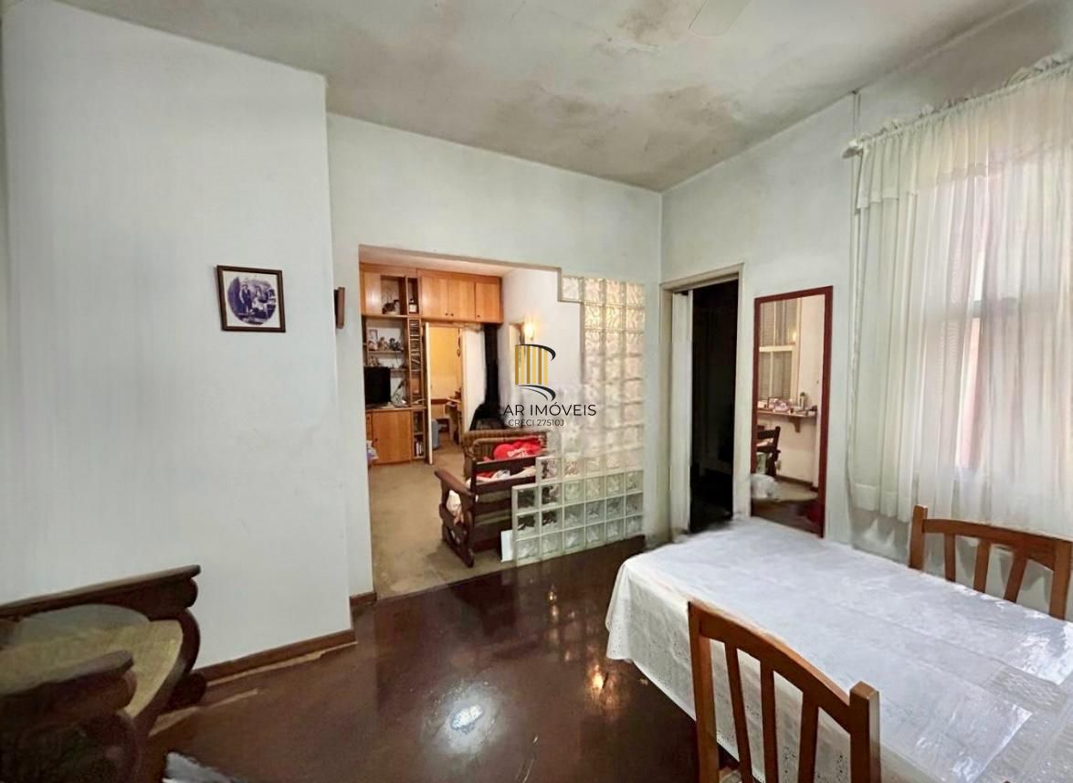 Apartamento 3 dormitórios em 81m2 no bairro São João.