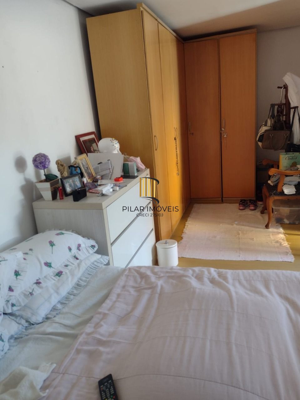 Casa para Venda - 693.6m², 5 dormitórios, sendo 3 suites, 4 vagas - Hípica