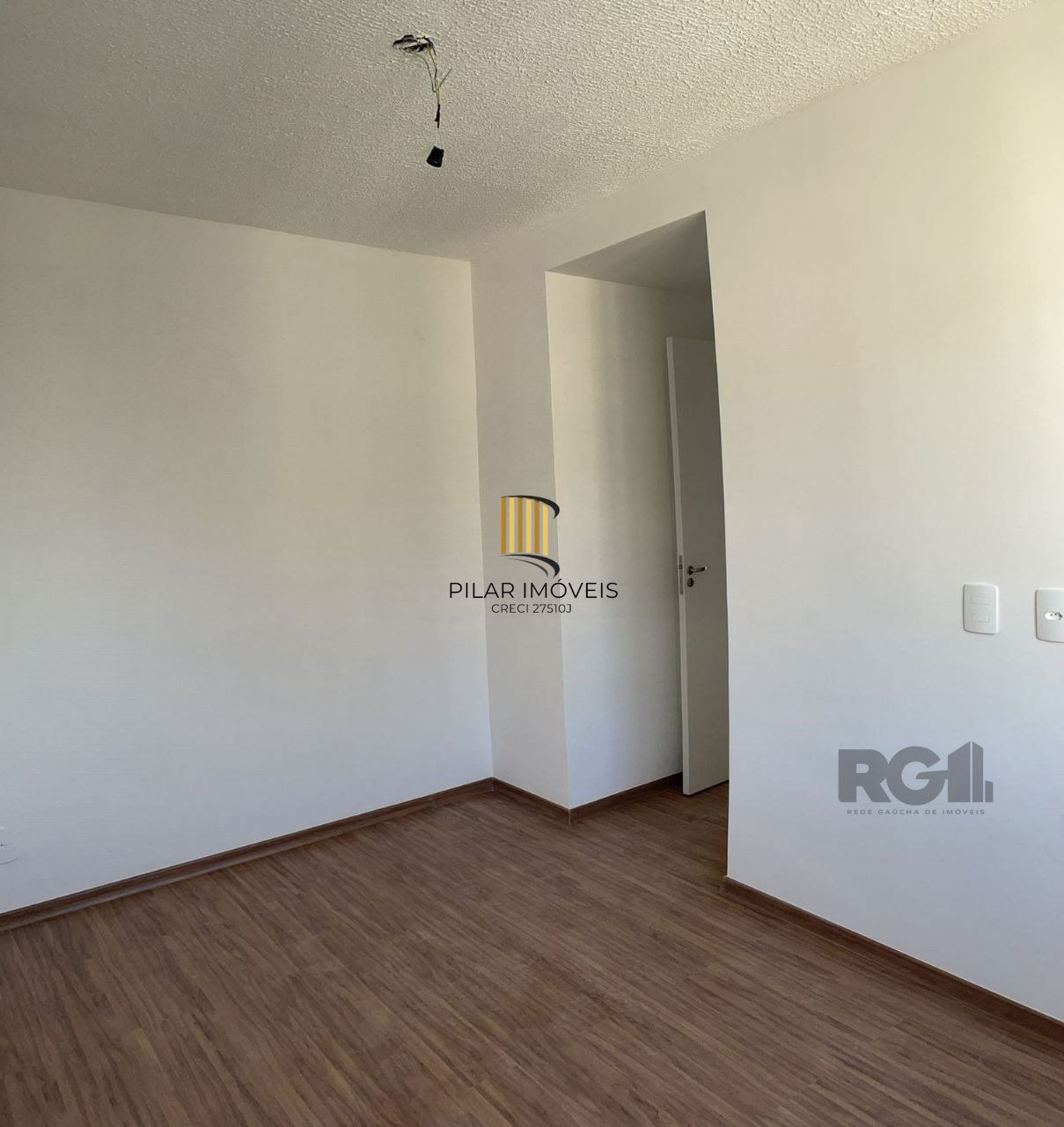 Apartamento 2 Dormitório(s) Bairro Sarandi