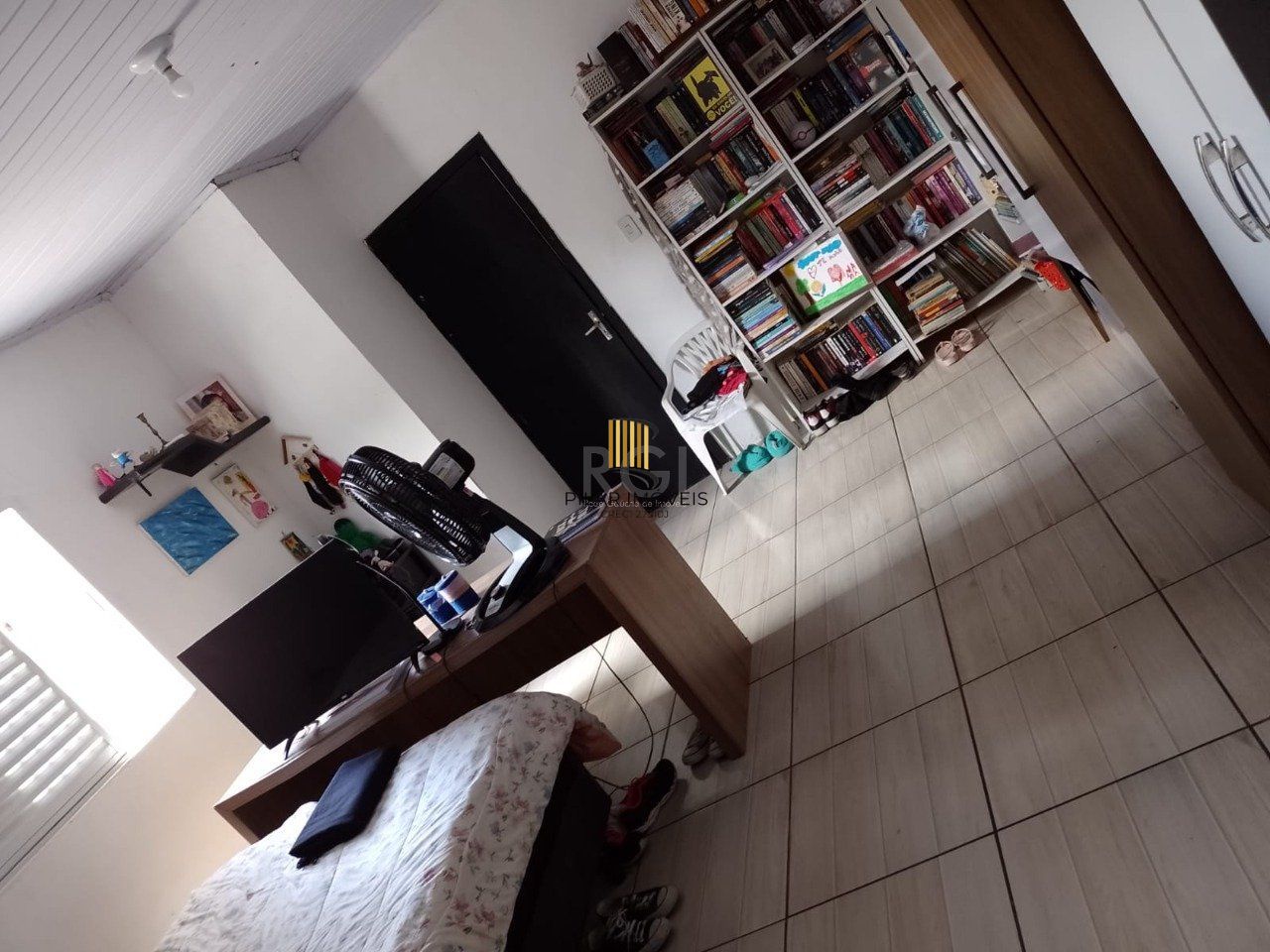 Casa de 4 dormitórios no bairro Jardim Floresta