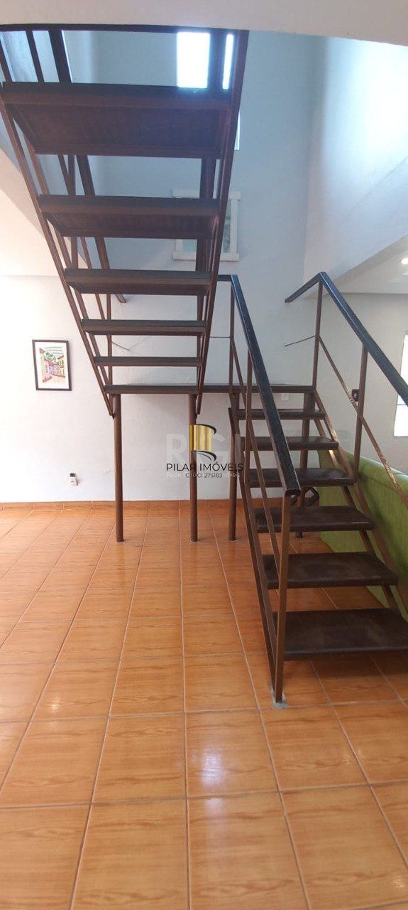 Casa para Venda - 149m², 4 dormitórios, 2 vagas - Campo Novo