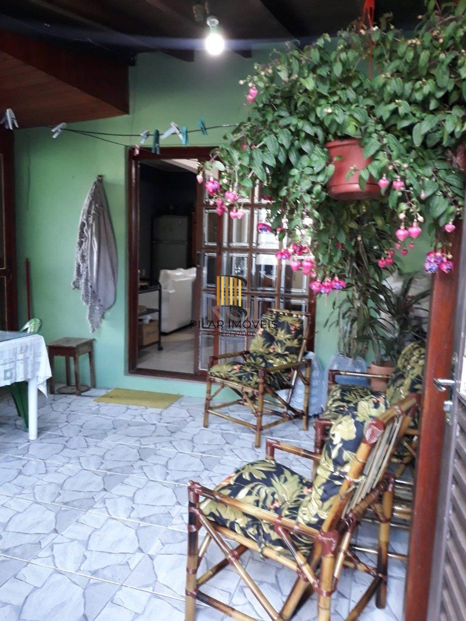 Casa para Venda - 279m², 6 dormitórios, sendo 2 suites, 3 vagas - Cavalhada, Porto Alegre