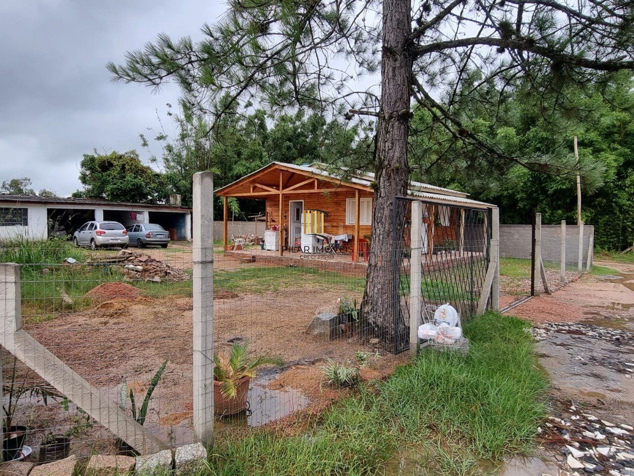 CASA com 2 dormitórios no bairro Chapéu do Sol Porto Alegre RS