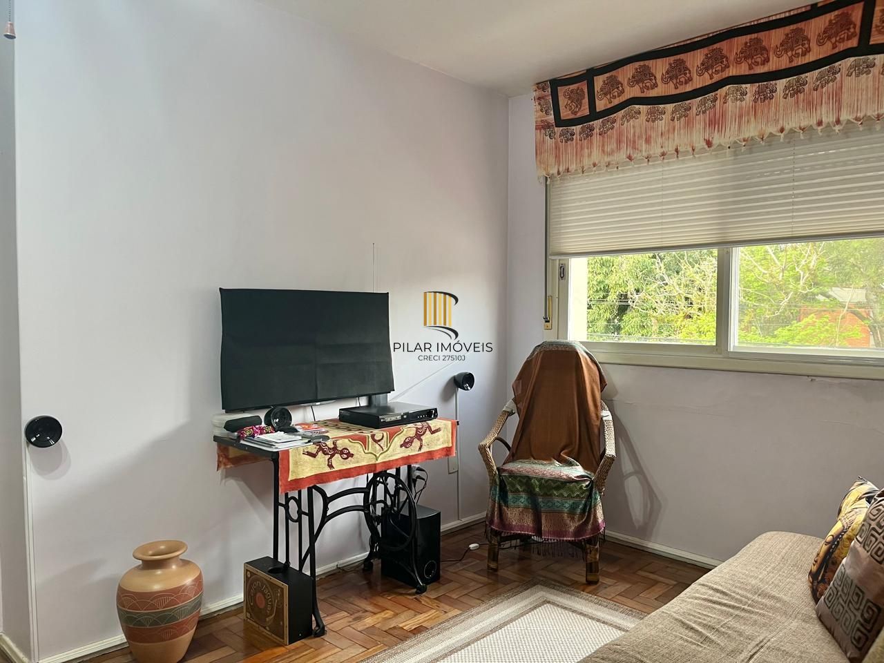 Apartamento a venda no bairro Cristal composto de dois dormitórios
