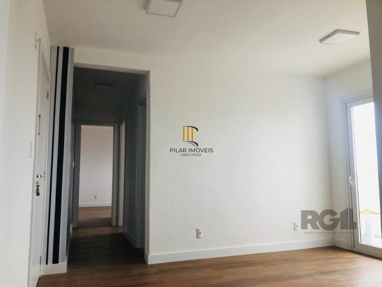 Apartamaento de 2 dormitórios, sala, cozinha, banheiro no bairro Marechal Rondon em Canoas