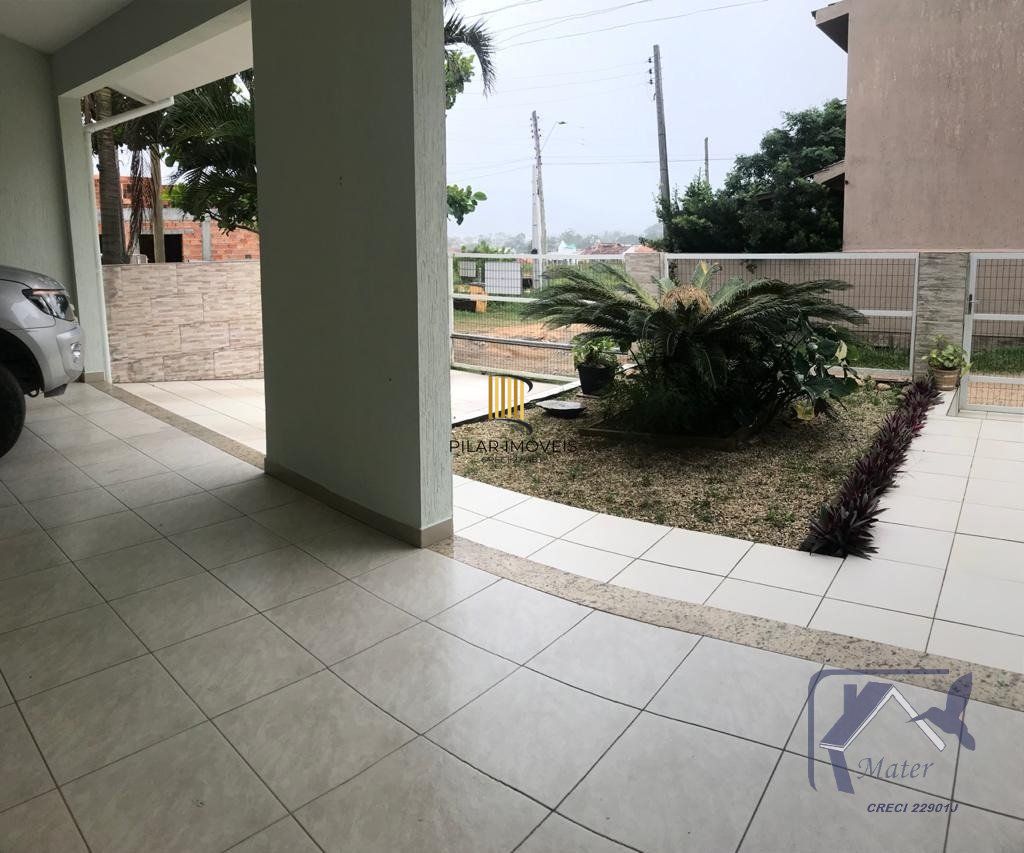 Casa para Venda - 0m², 5 dormitórios, sendo 2 suites, 2 vagas - Village