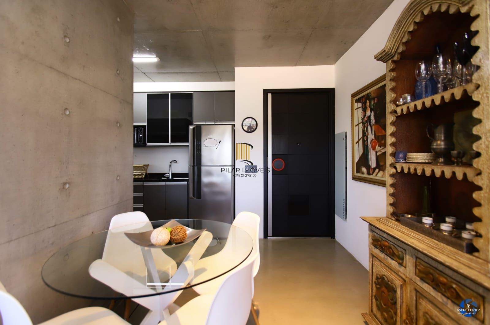 Apartamento de 02 quartos, , 01 vaga, 01 suítes, Área de serviço em Porto Alegre/RS