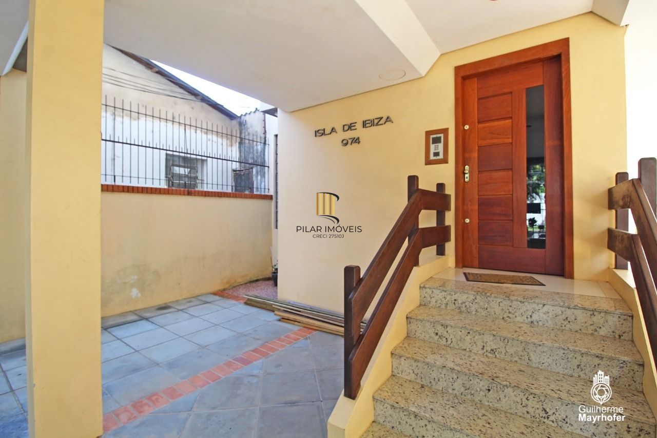 Cobertura para Venda - 217.04m², 3 dormitórios, sendo 1 suites, 2 vagas - Tristeza