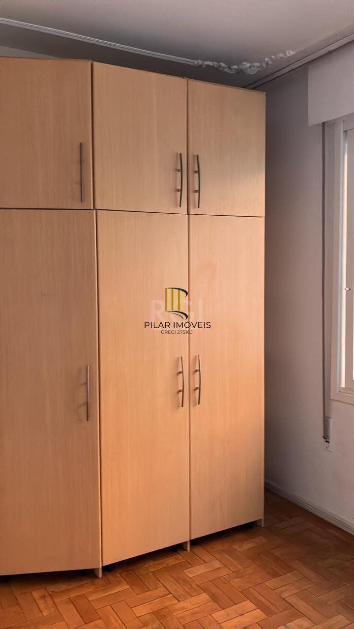 Apartamento de 2 dormitórios no bairro Passo d´Areia