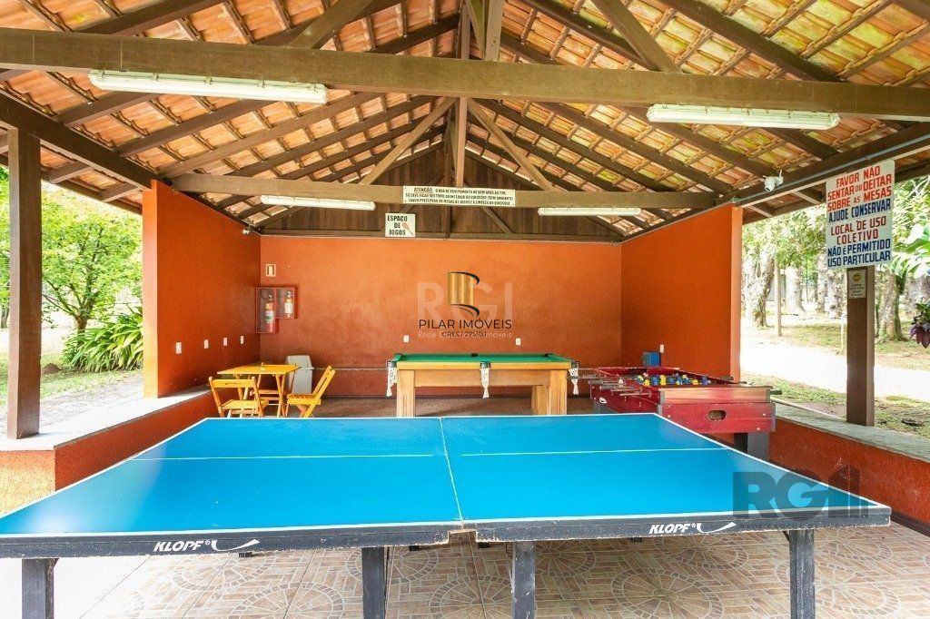 Casa com 4 quartos, suíte, churrasqueira, vaga de garagem, no bairro Elsa, Viamão/RS