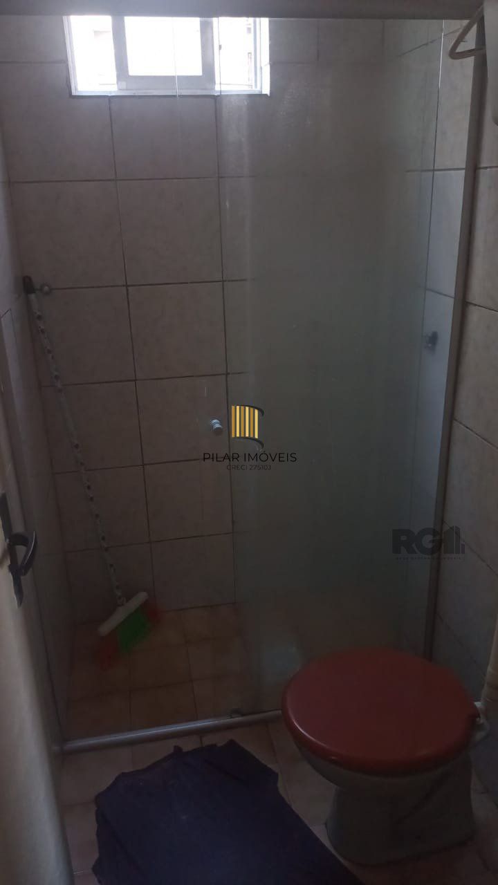 Apartamento 2 dormitórios no bairro Rubem Berta