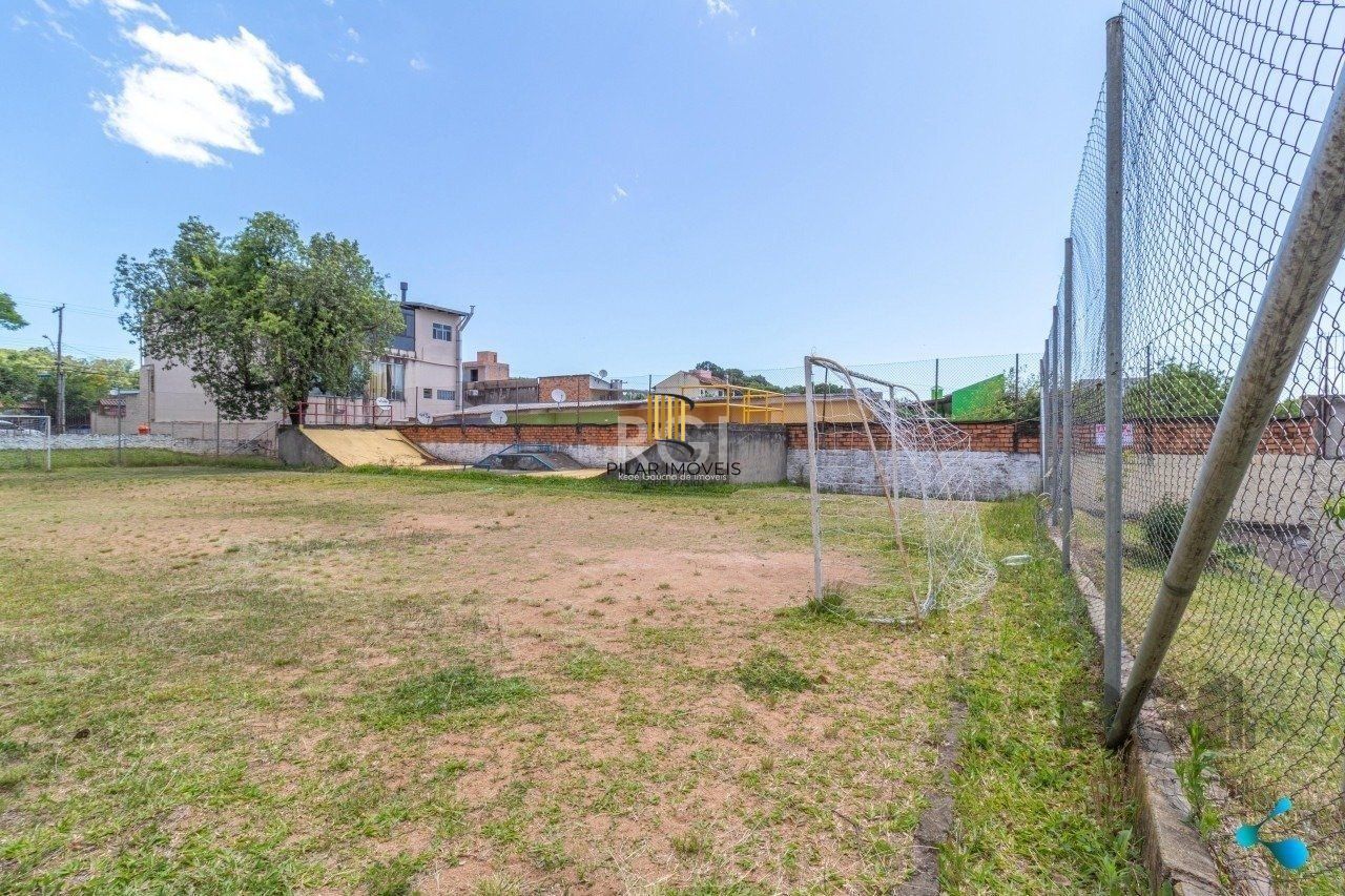 APARTAMENTO COM DOIS QUARTOS NO BAIRRO CAMAQUÃ