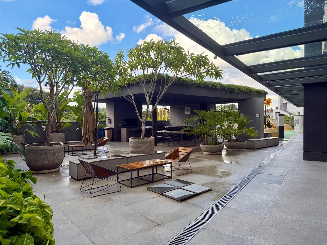 Apartamento com box duplo no bairro Teresópolis