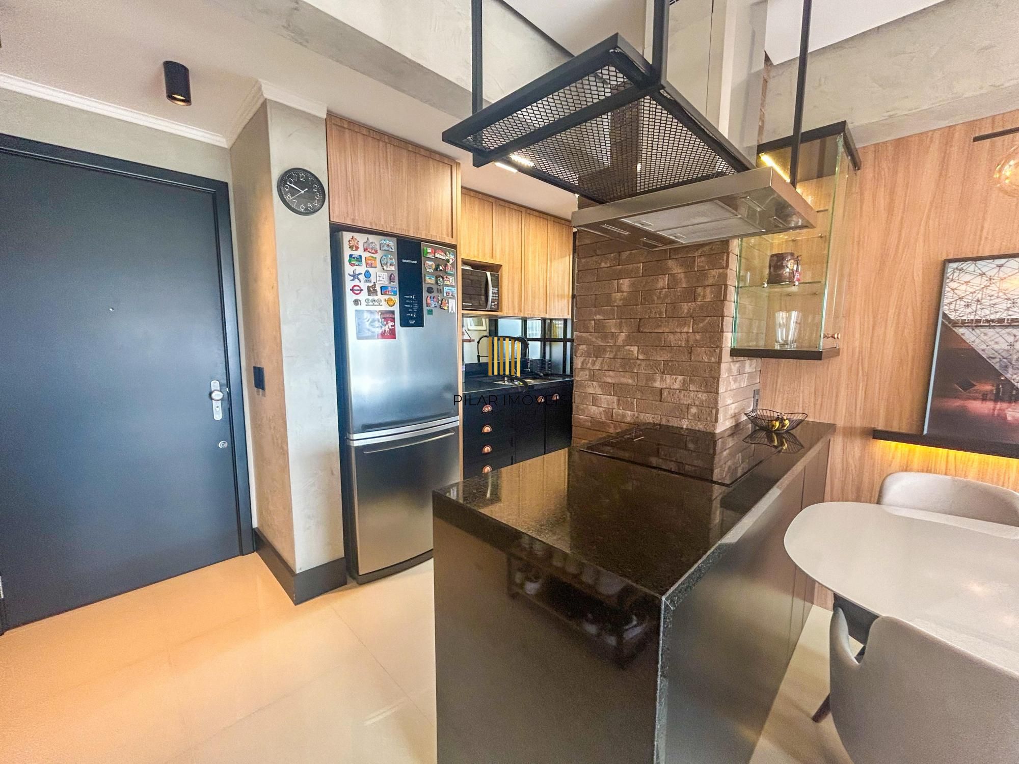 Excelente Apartamento 3 dormitórios, 2 vagas, condomínio Plaza Cristal - Pilar Imóveis