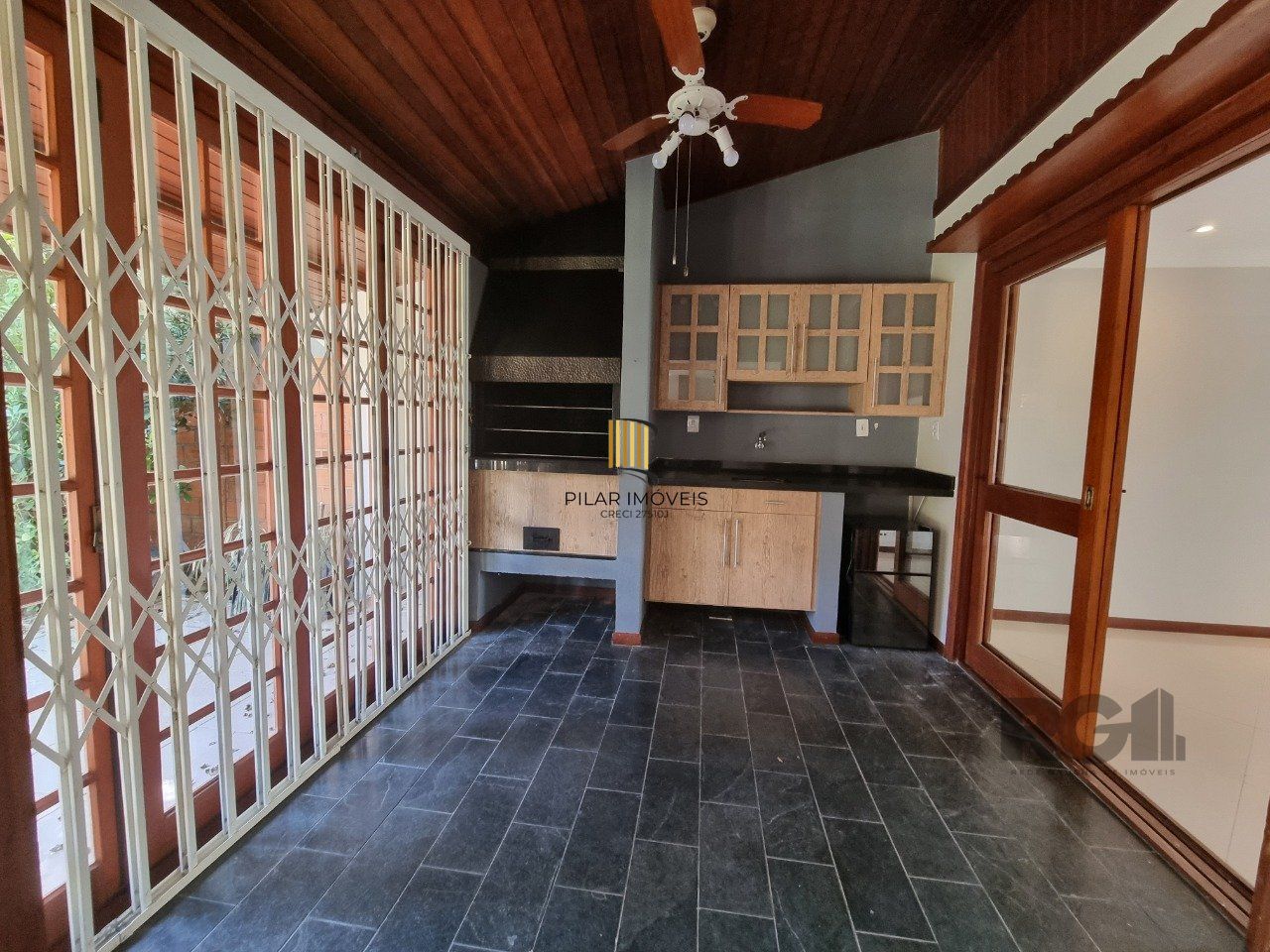 Casa Cond 5 dorm, 3 WC, piscina, jadim grande, cavalhada, Porto Alegre, RS