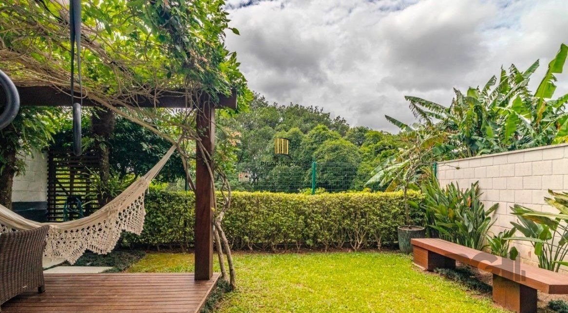 Casa em Condomínio com 04 Quartos - 4 vagas, 200,36 m² de área privativa - LOMBA DO PINHEIRO
