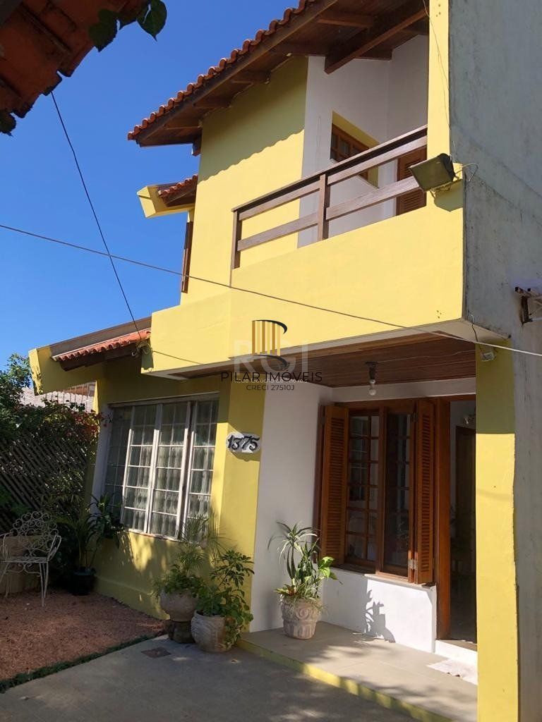 Casa para Venda - 178.5m², 3 dormitórios, sendo 2 suites, 2 vagas - Tristeza - Pilar Imóveis