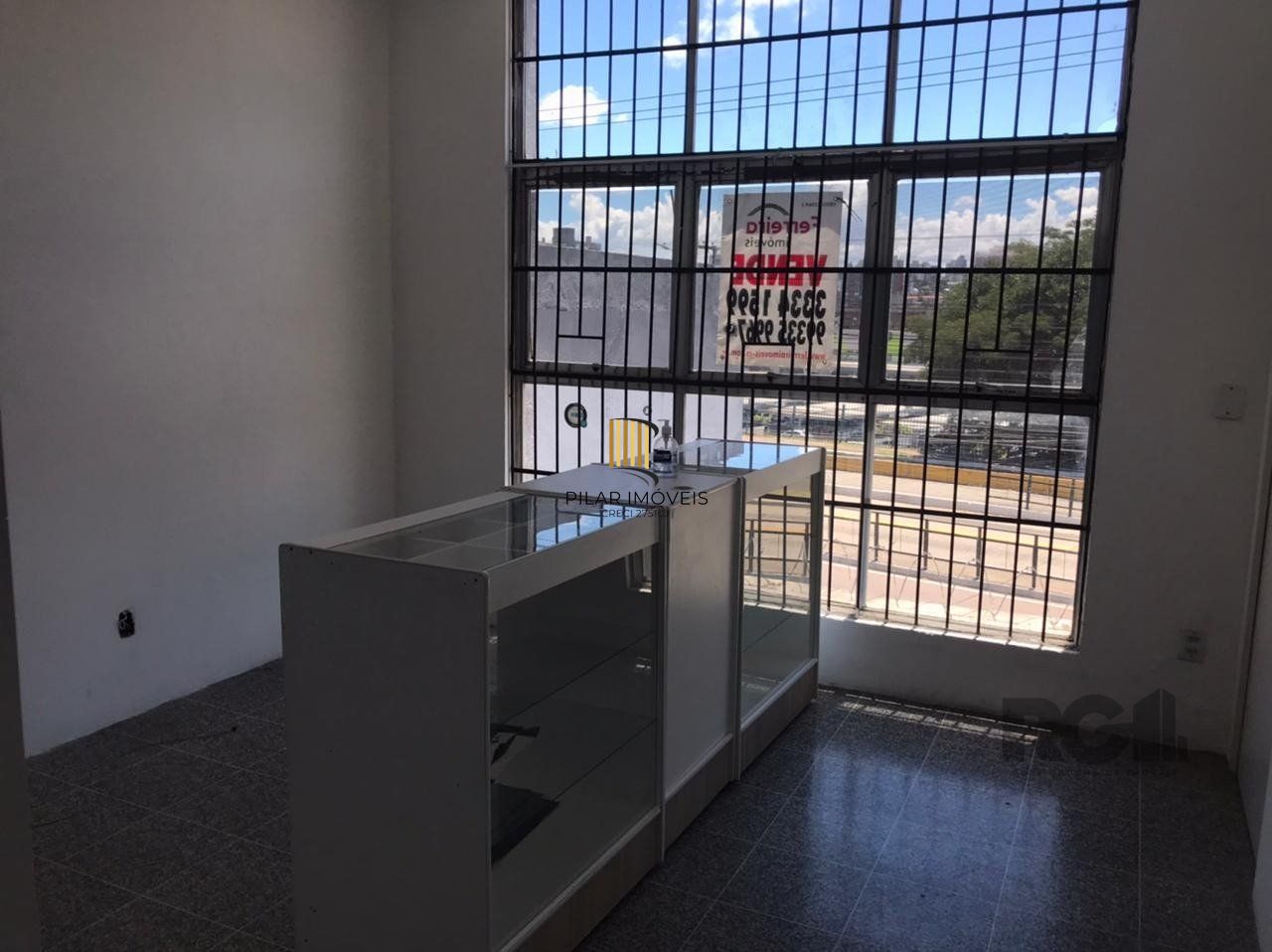 Prédio Comercial 5 dormitórios no bairro Vila São José