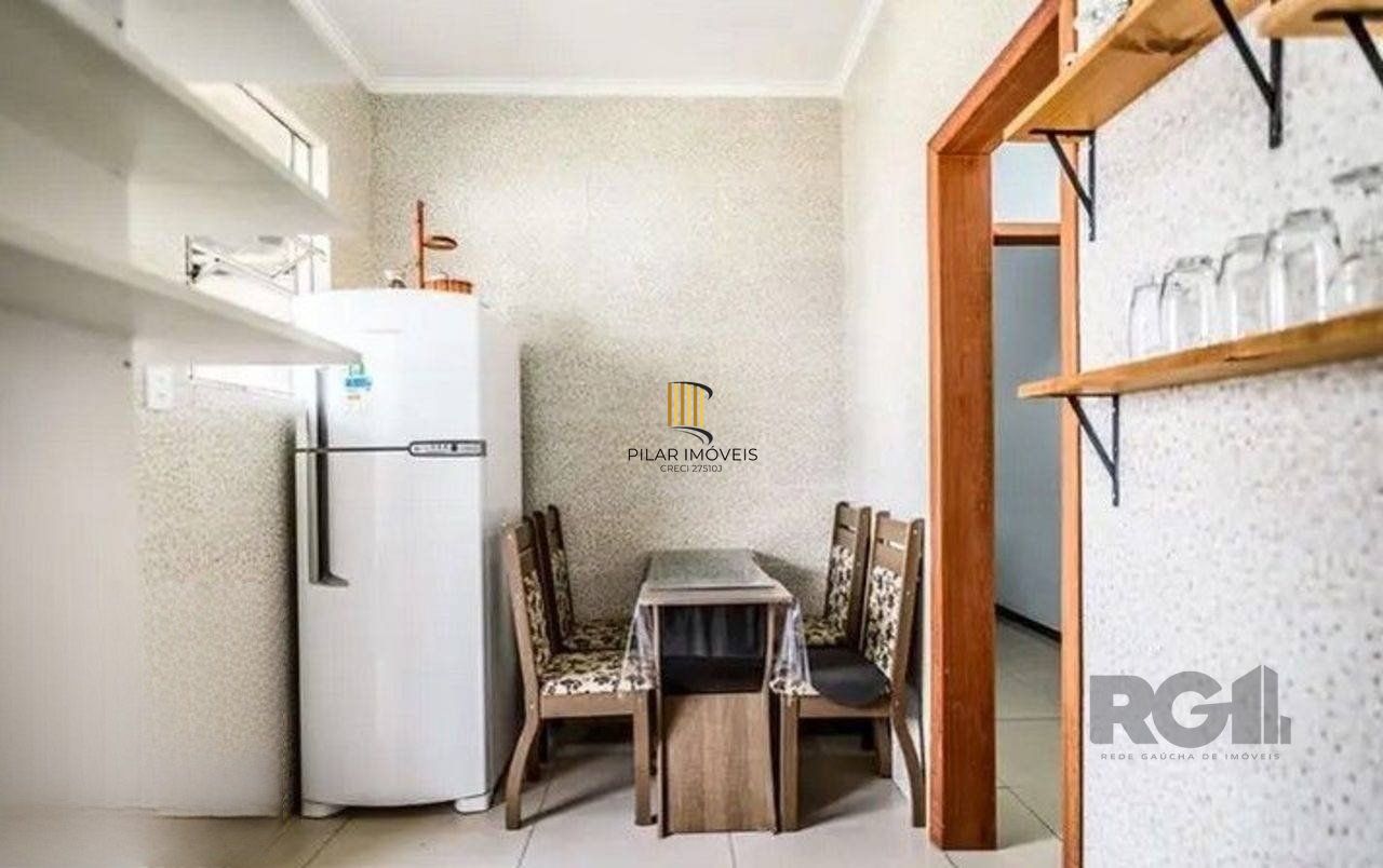 Apartamento com 03 dormitórios no Bairro Rio Branco de Porto Alegre