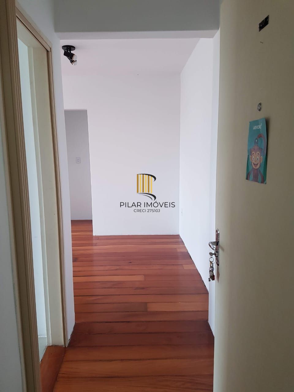 Apartamento de 01 dormitório no  Bairro da Tristeza em Porto Alegre/RS.