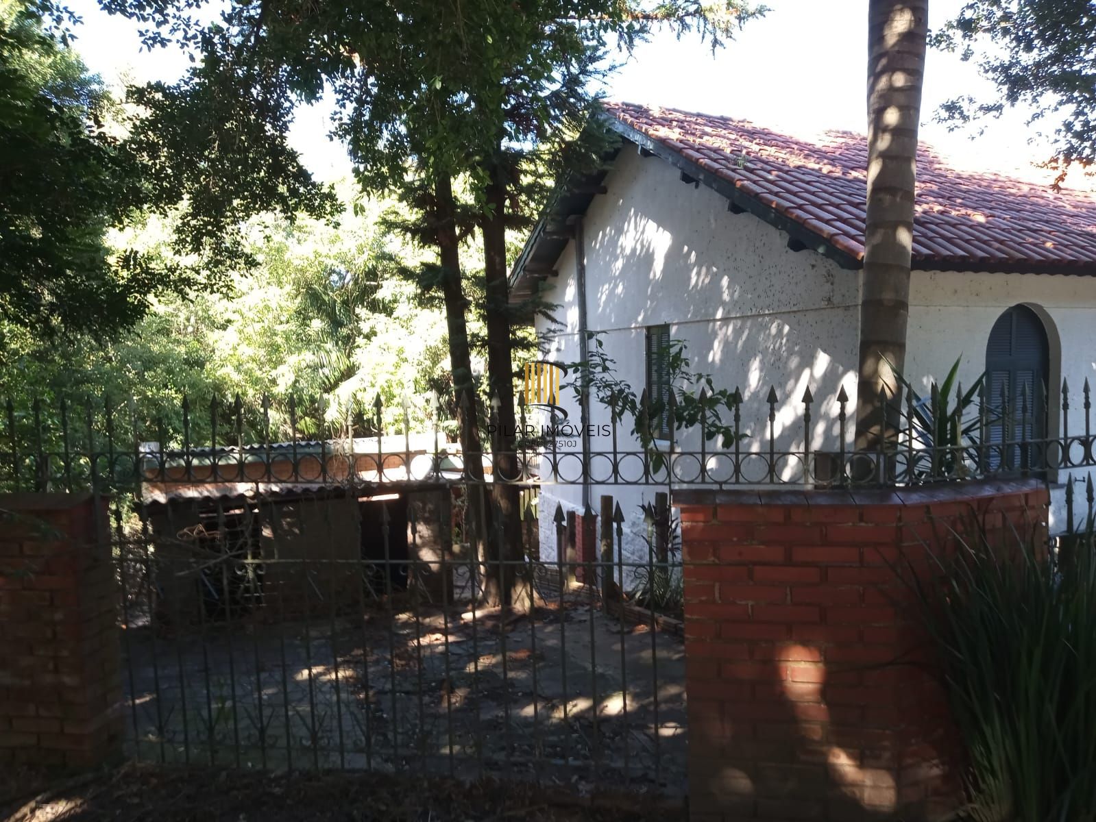 Casa 3 dormitórios no bairro Ipanema