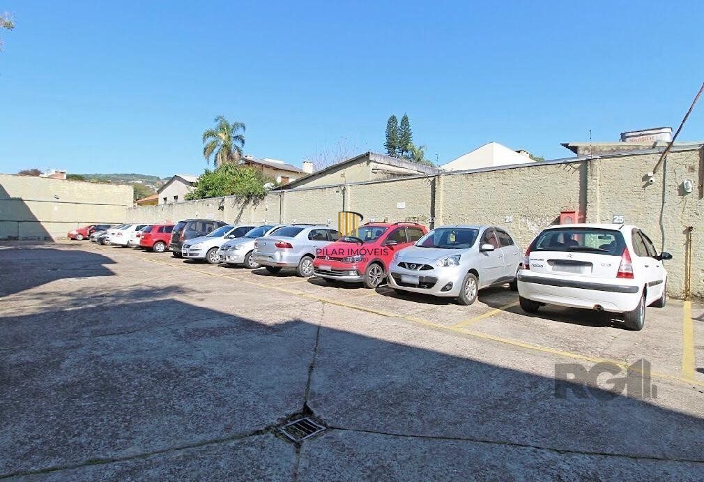 Apartamento 2 dormitórios, vaga de garagem, no bairro Camaquã, Porto Alegre/RS.