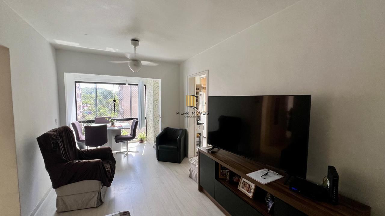 Apartamento 3 dormitórios 1 vaga 70m2 no bairro Cavalhada.