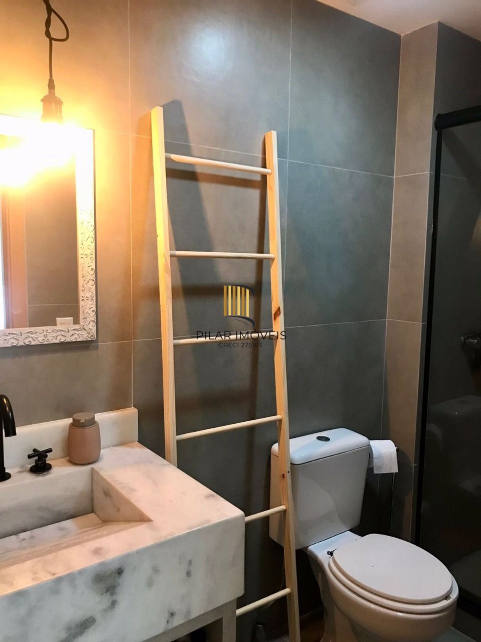 Apartamento para Venda - 59.91m², 2 dormitórios, sendo 1 suites, 1 vaga - Teresópolis