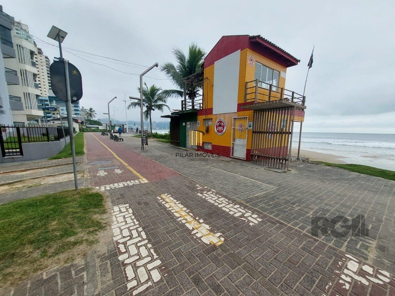 APARTAMENTO 3 SUITES - ANDAR ALTO - VISTA PARA O MAR - MEIA  PRAIA - ITAPEMA - SC