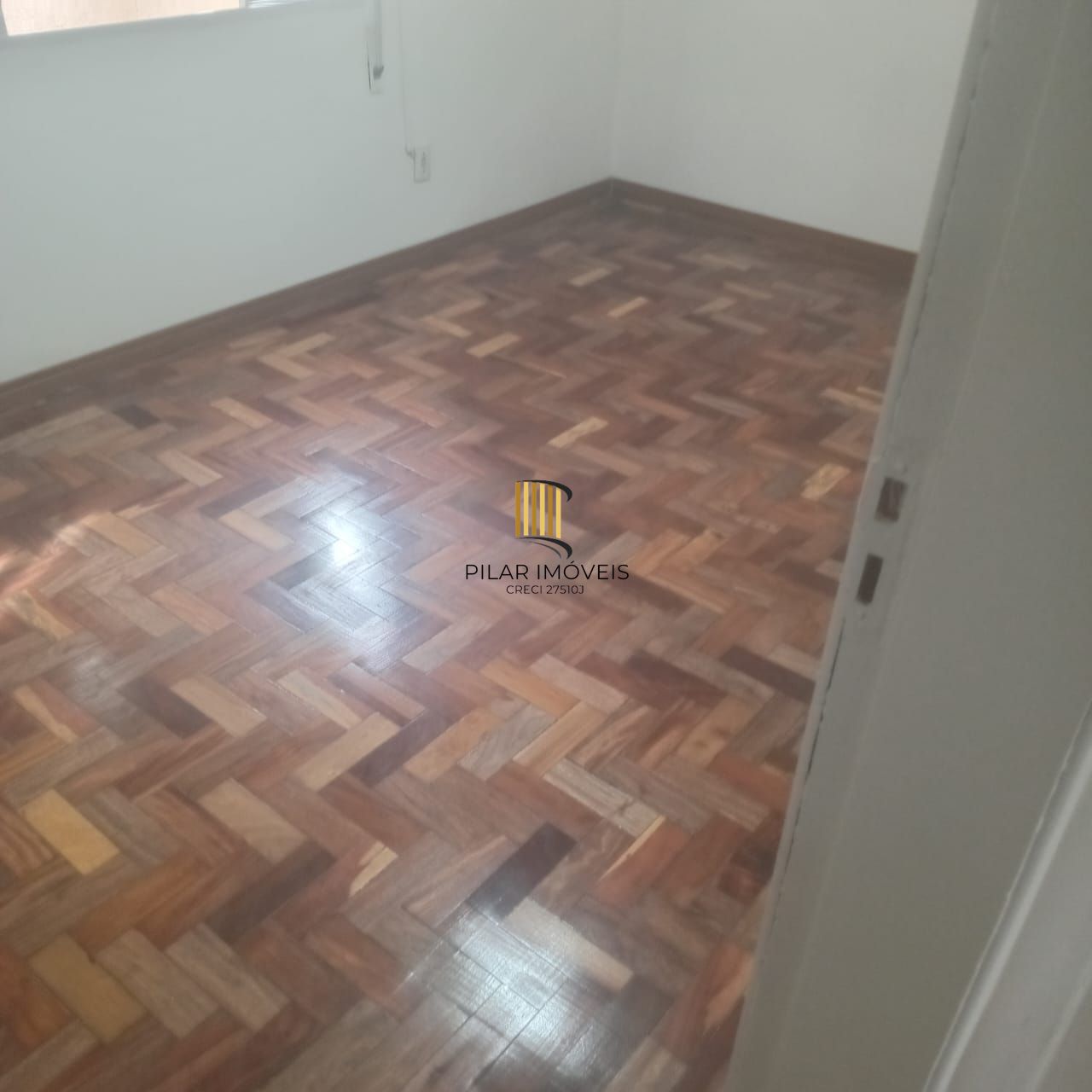 Apartamento com 02 Quartos e 02 Banheiros no Bairro Partenon em Porto Alegre