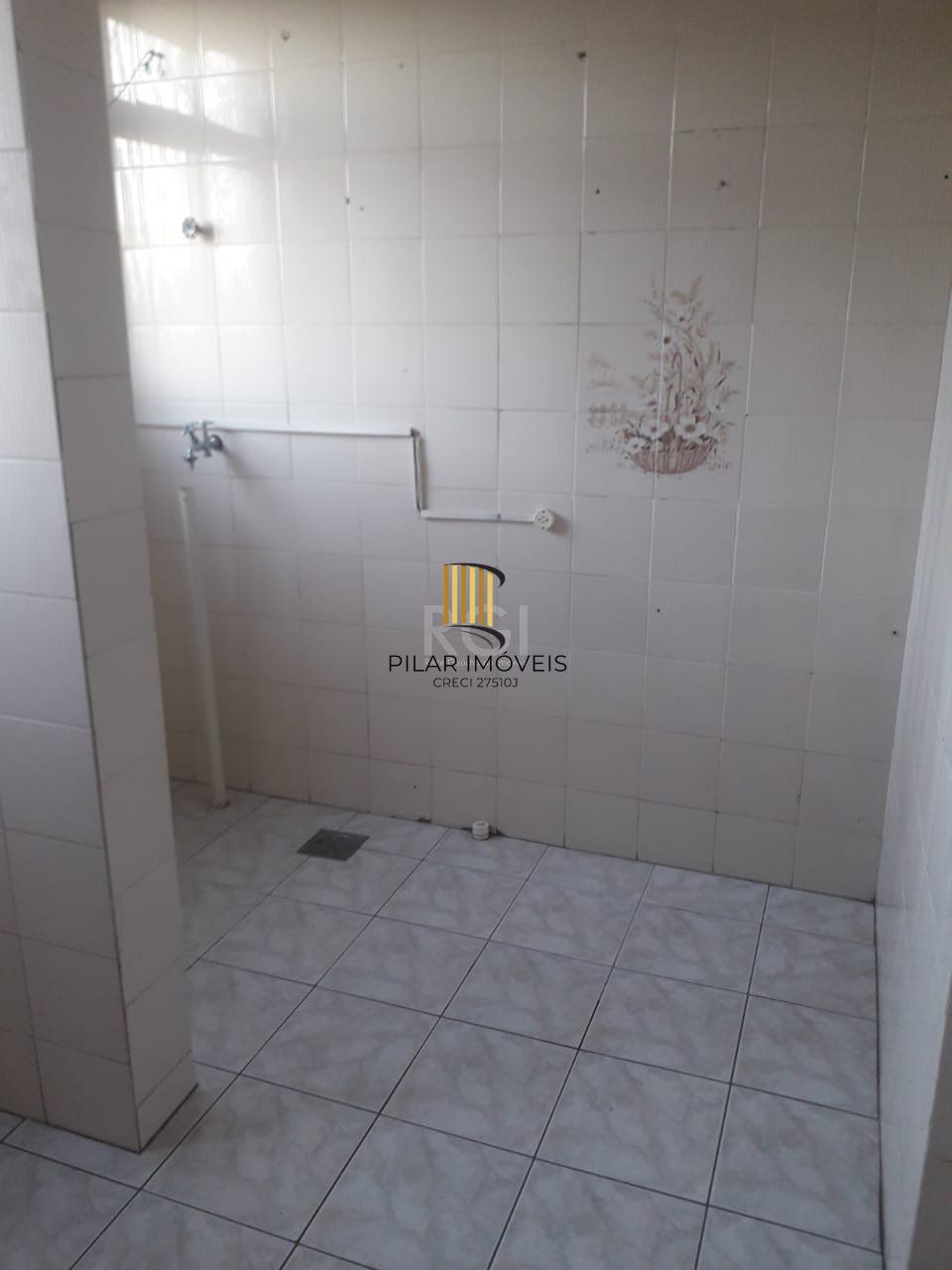 Apartamento com 02 quartos no bairro camaquã