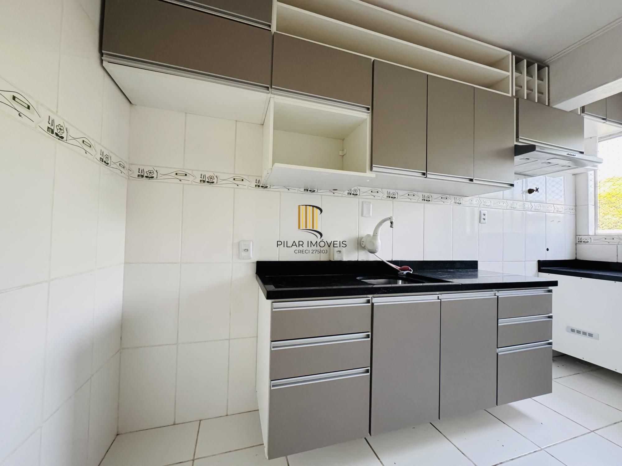 Apartamento com 2 dormitórios, 59m2, localizado no 5º andar, no Bairro Nonoai