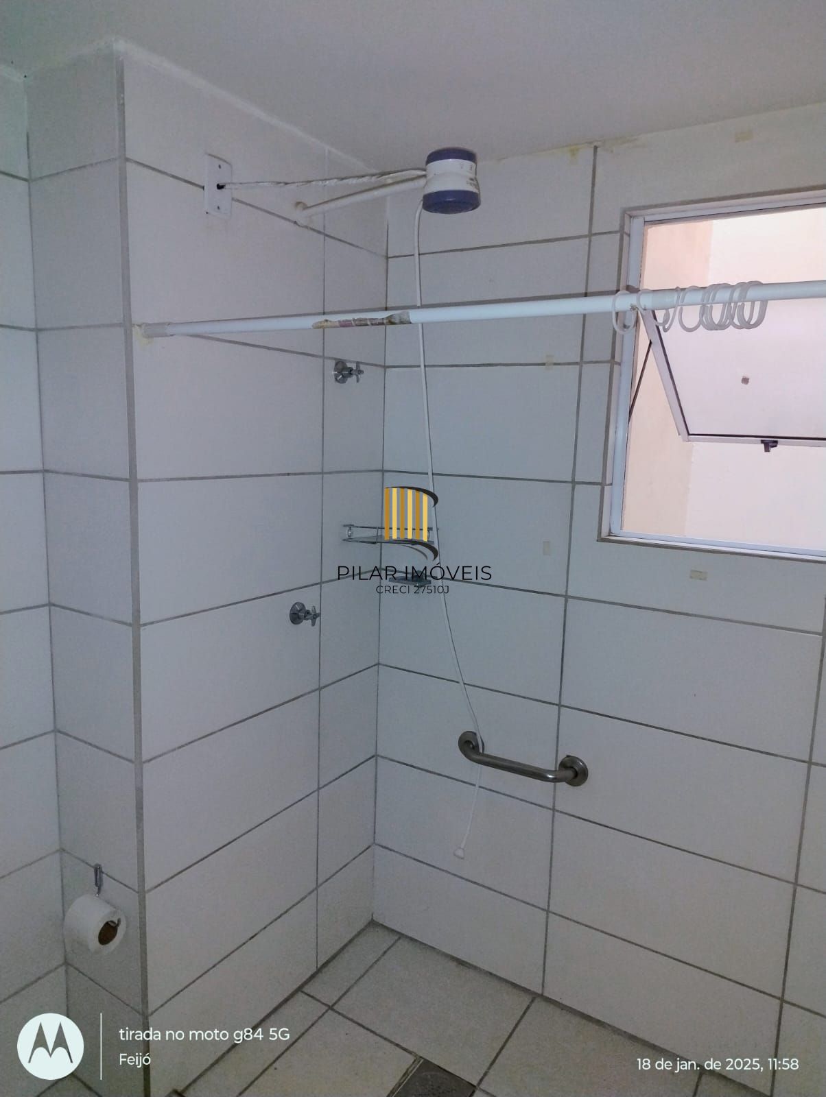 Apartamento com 02 quartos e 01 vaga no Bairro Chapéu do Sol