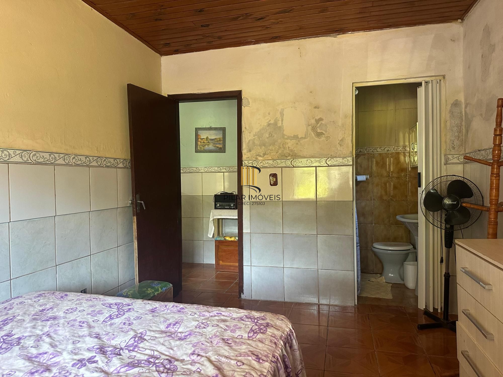 Casa com 2 dormitórios suítes no bairro Lageado, em área rural de Porto Alegre