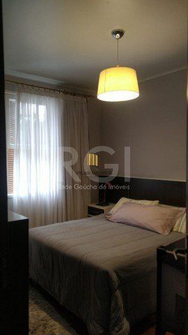 Apartamento para Venda - 62m², 2 dormitórios, 1 vaga - Petrópolis, Porto Alegre