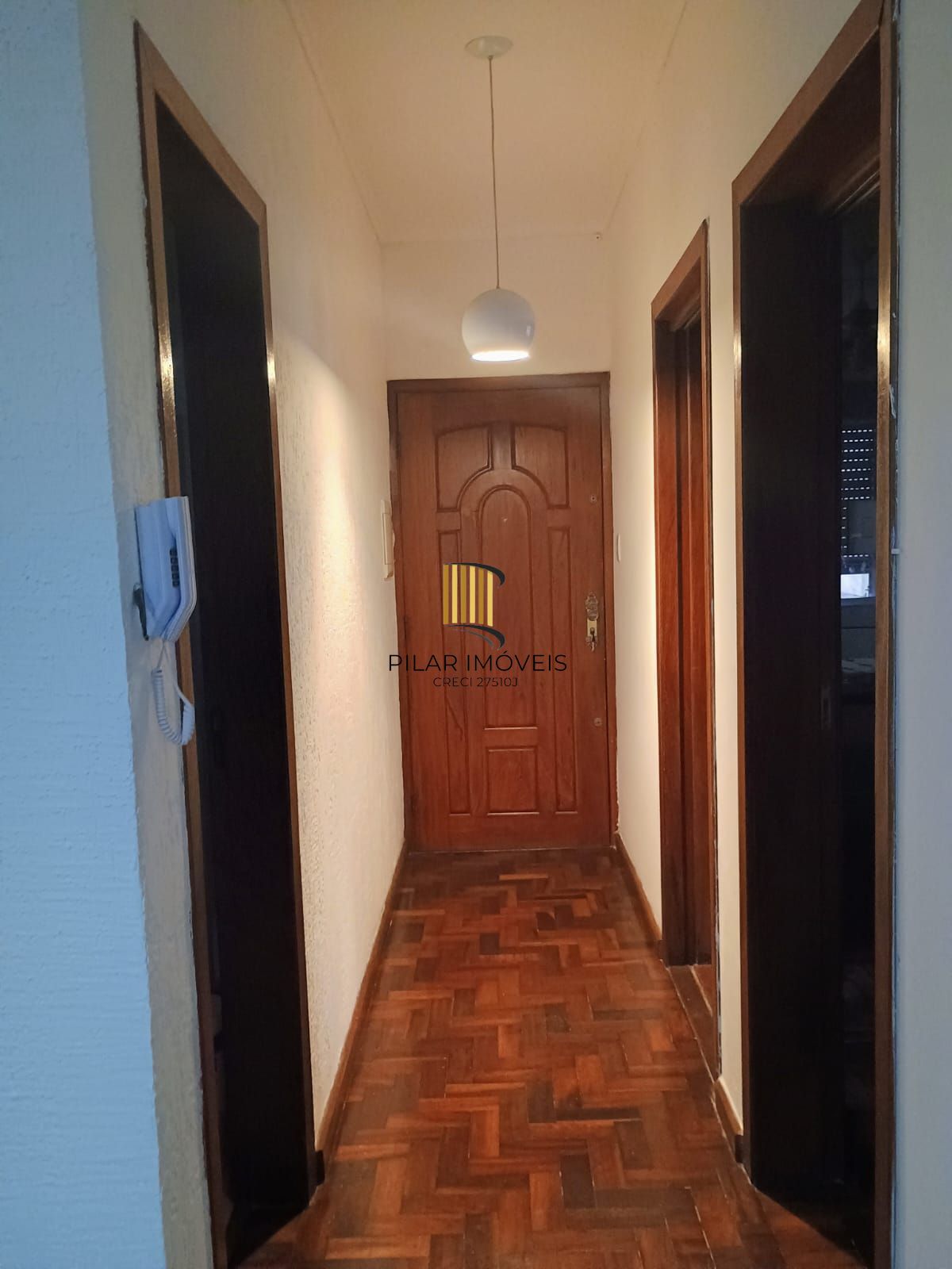 Apartamento de 1 Quarto no Bairro Azenha em Porto Alegre