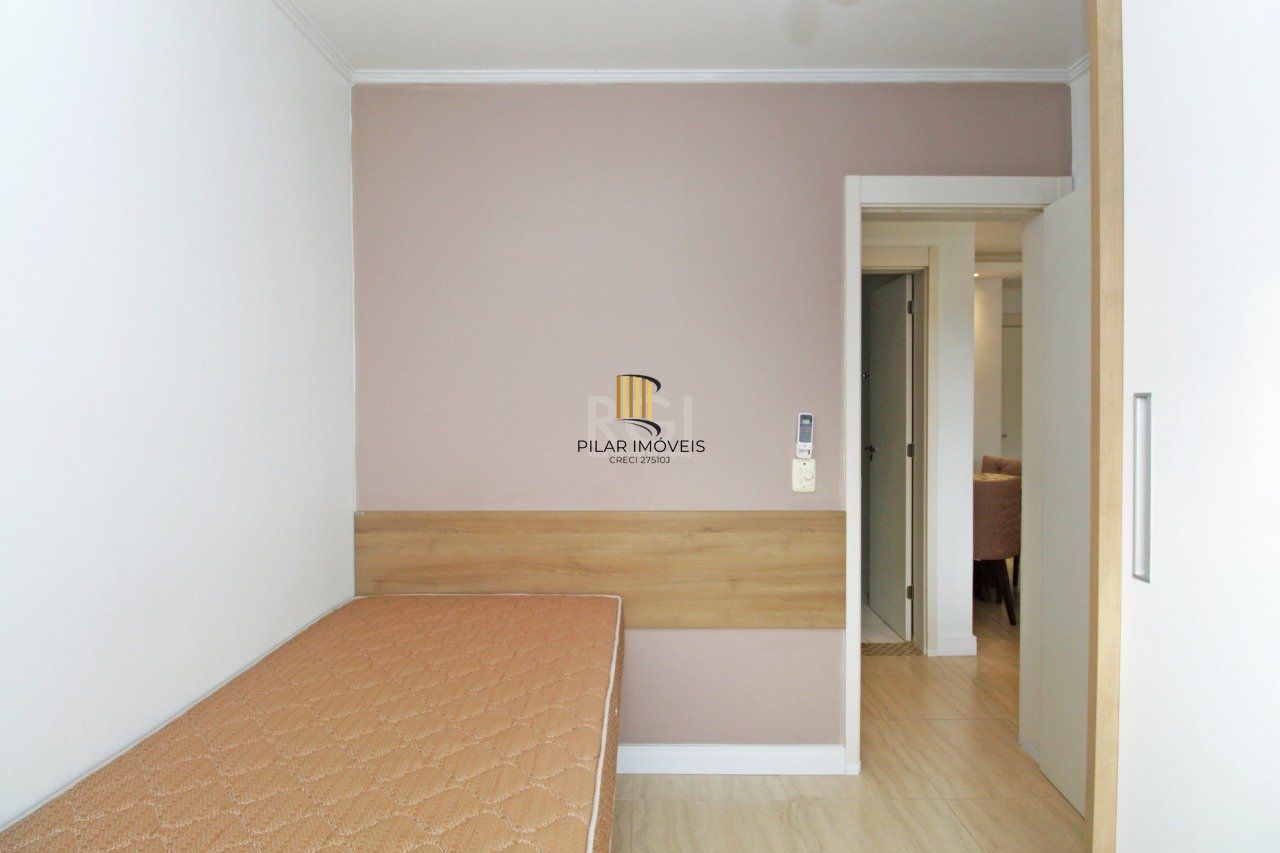 Apartamento para Venda - 56m², 2 dormitórios, sendo 1 suites, 1 vaga - Camaquã
