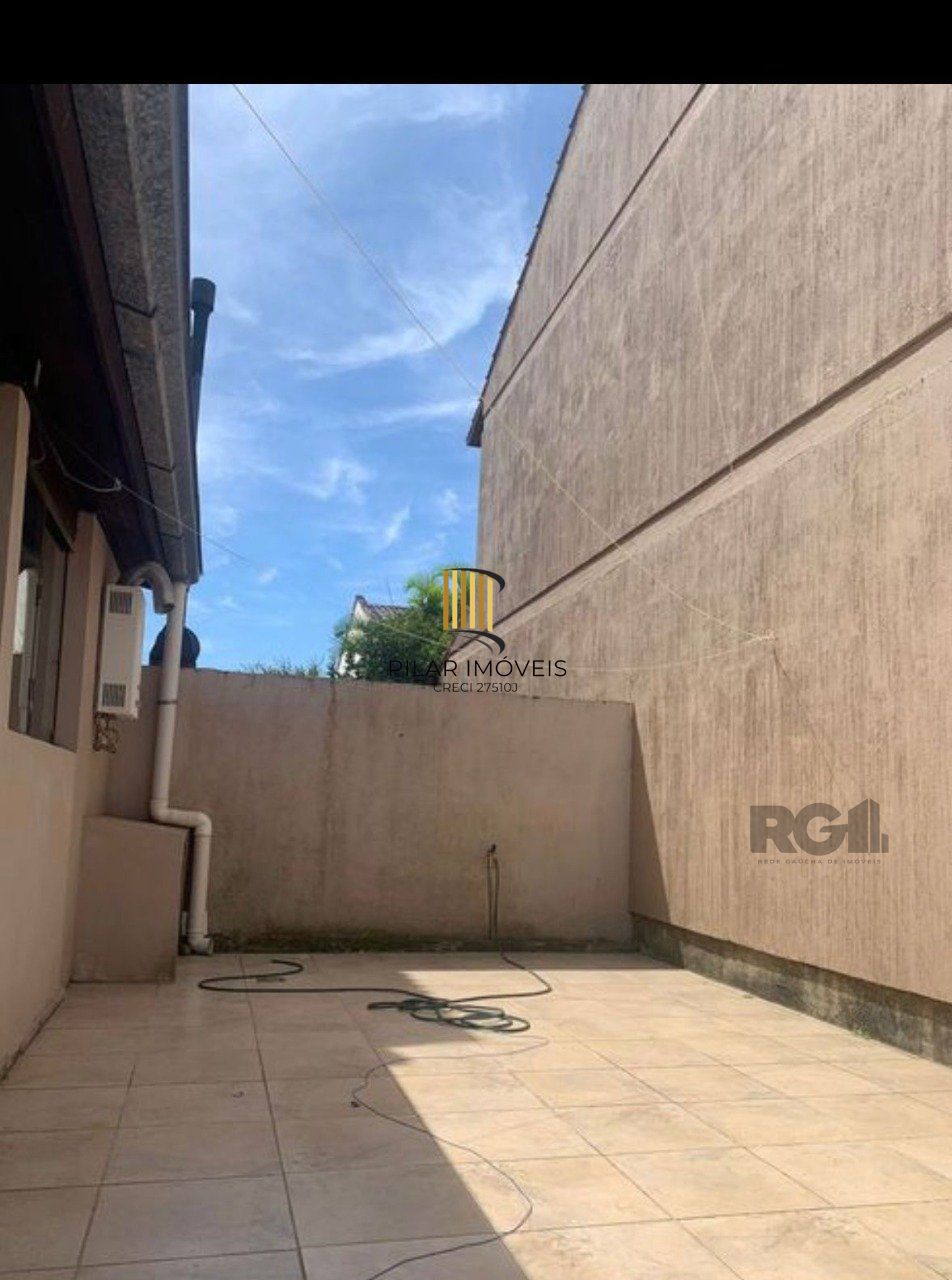 Casa Condominio para Venda - 155.03m², 4 dormitórios, sendo 1 suites, 2 vagas - Guarujá