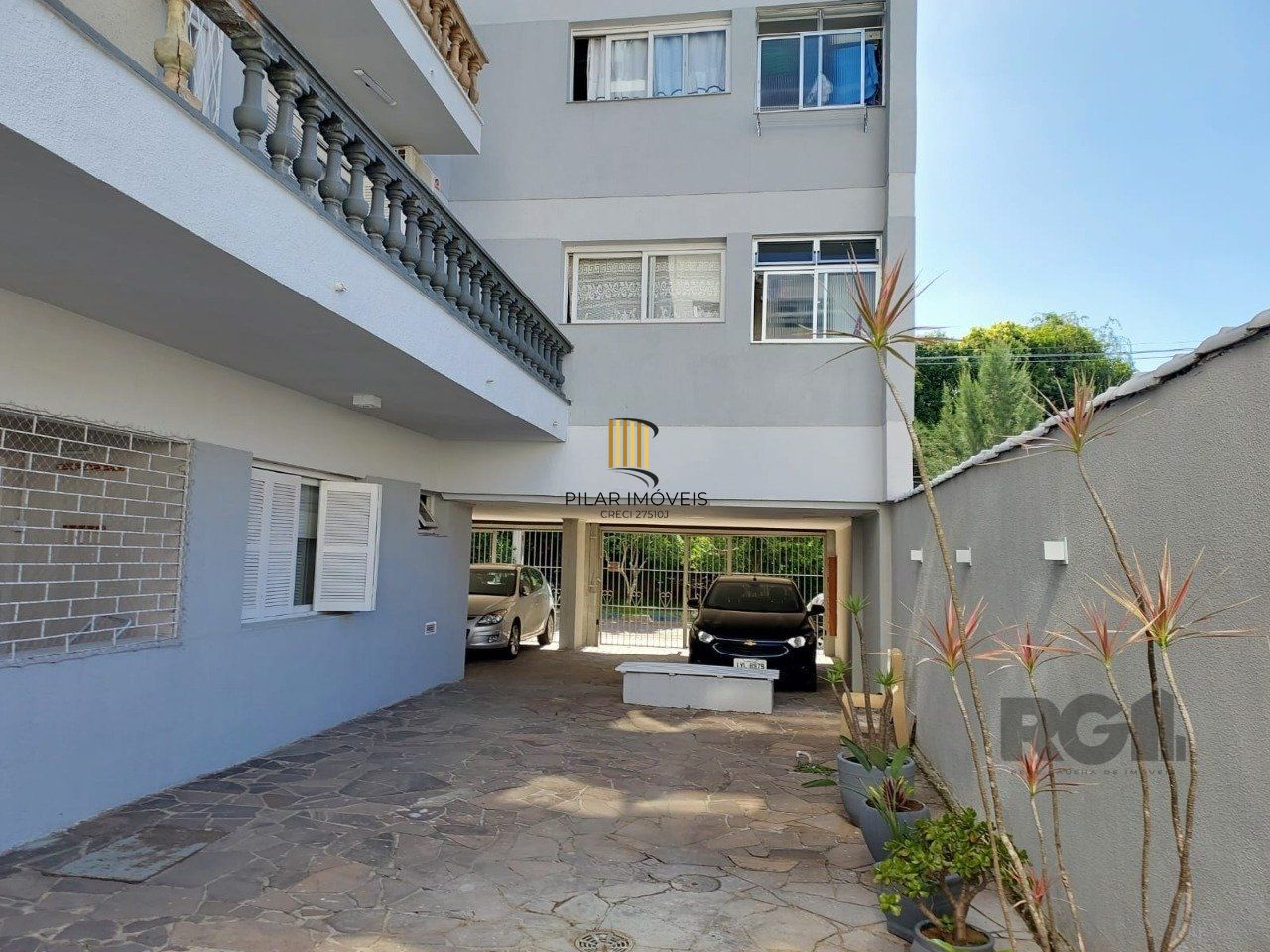 Cobertura 3 dormitórios no bairro Vila Eunice Nova