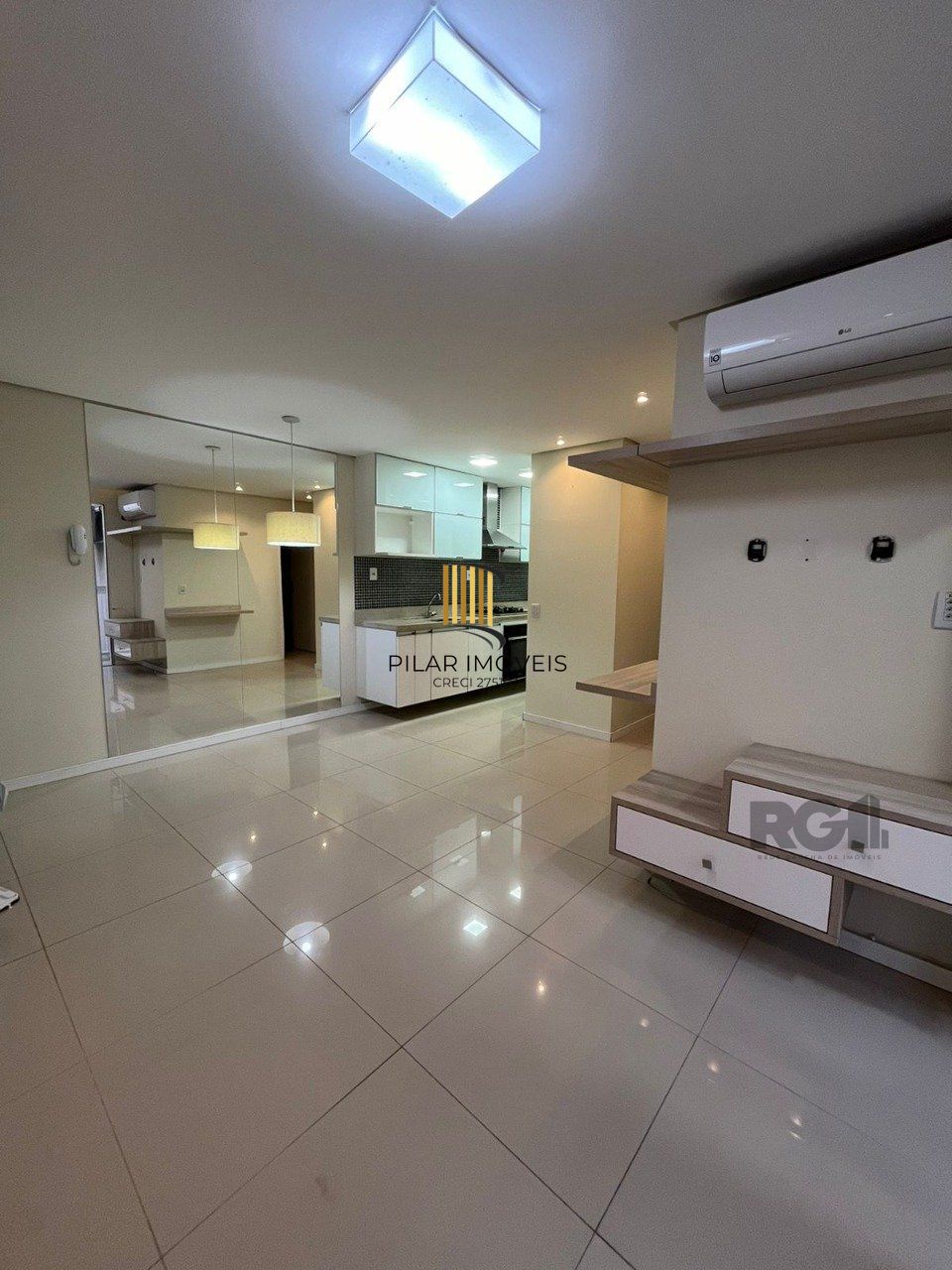 Apartamento 2 dormitórios no bairro Vila Nova
