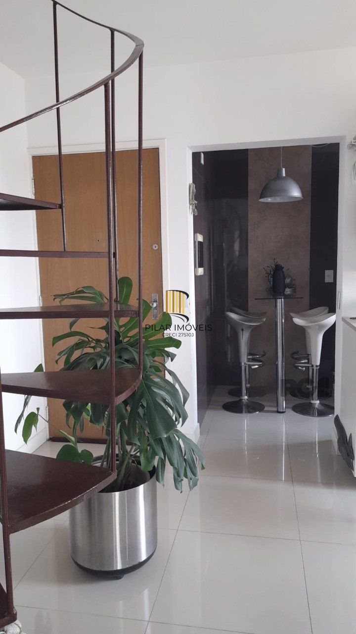 Cobertura 2 dormitorio com 80m2 no bairro Santana. - Pilar Imóveis