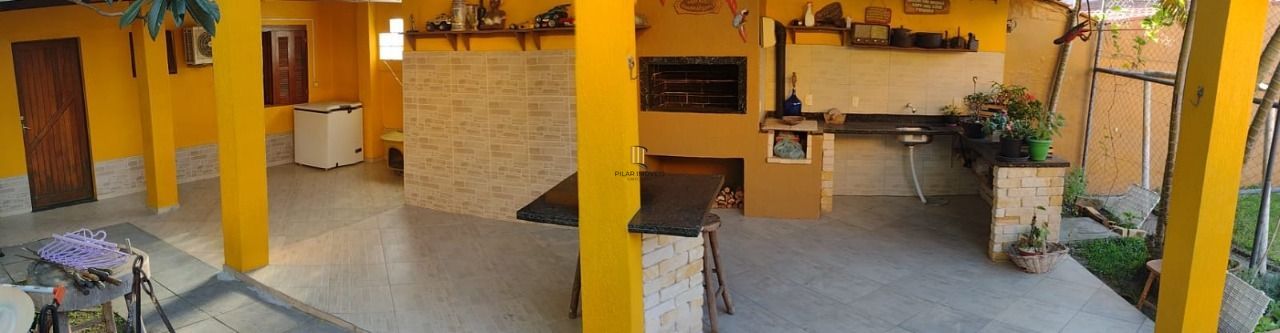 Casa para Venda - 693.6m², 5 dormitórios, sendo 3 suites, 4 vagas - Hípica