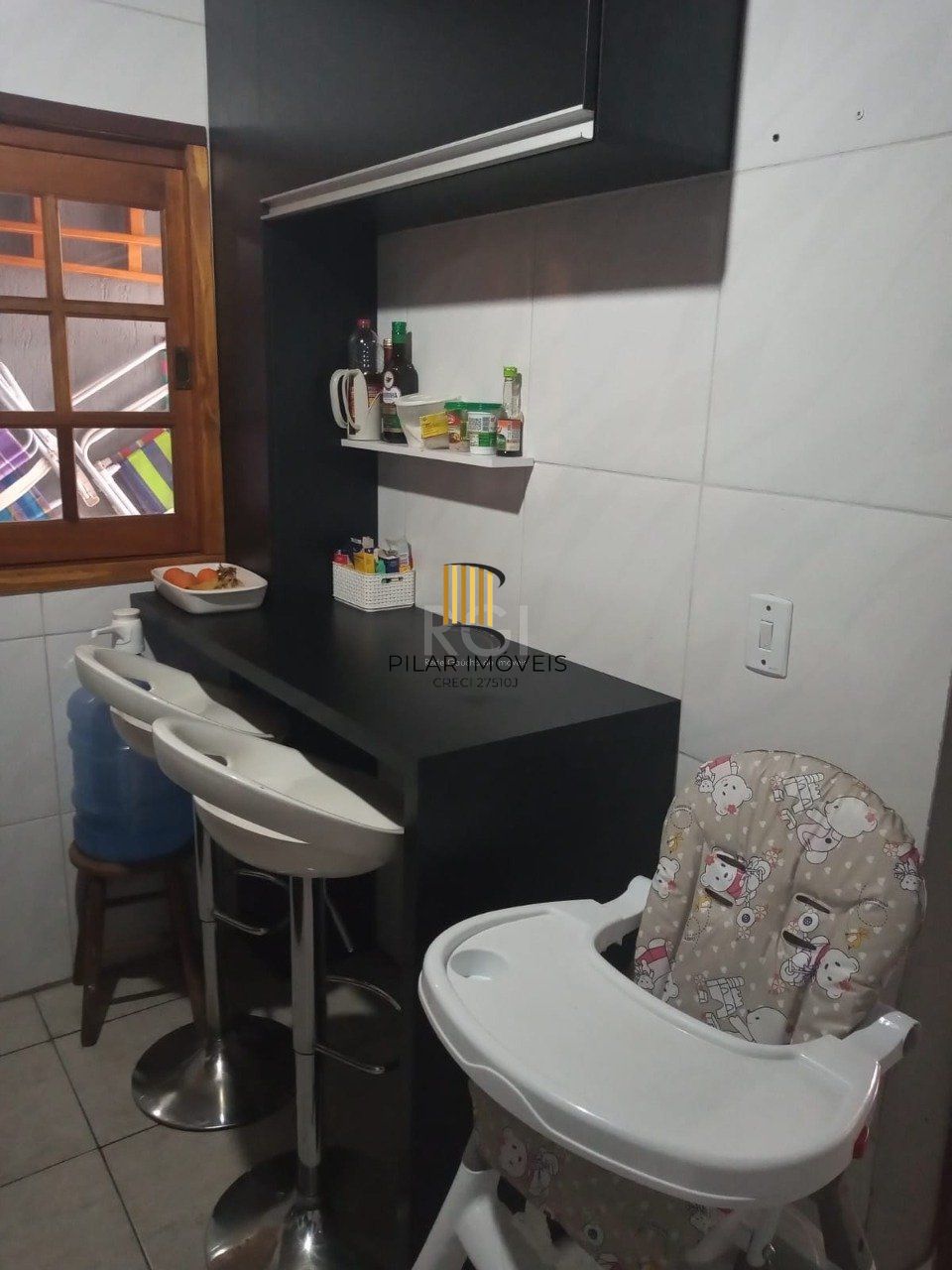 Casa com 5 quartos, 1 suíte, 4 vagas de garagem, no bairro Aberta dos Morras, Porto Alegre/RS