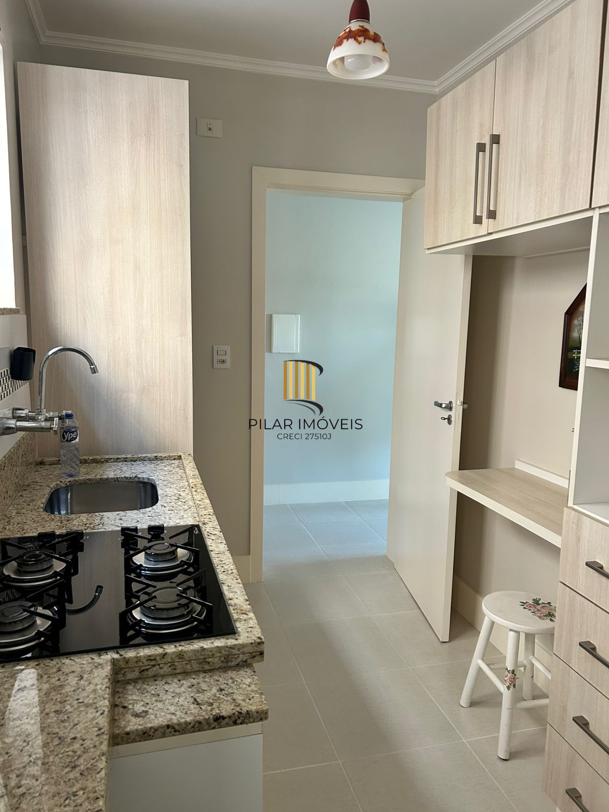 Apartamento 1 dormitório no bairro Santo Antônio Porto Alegre-RS