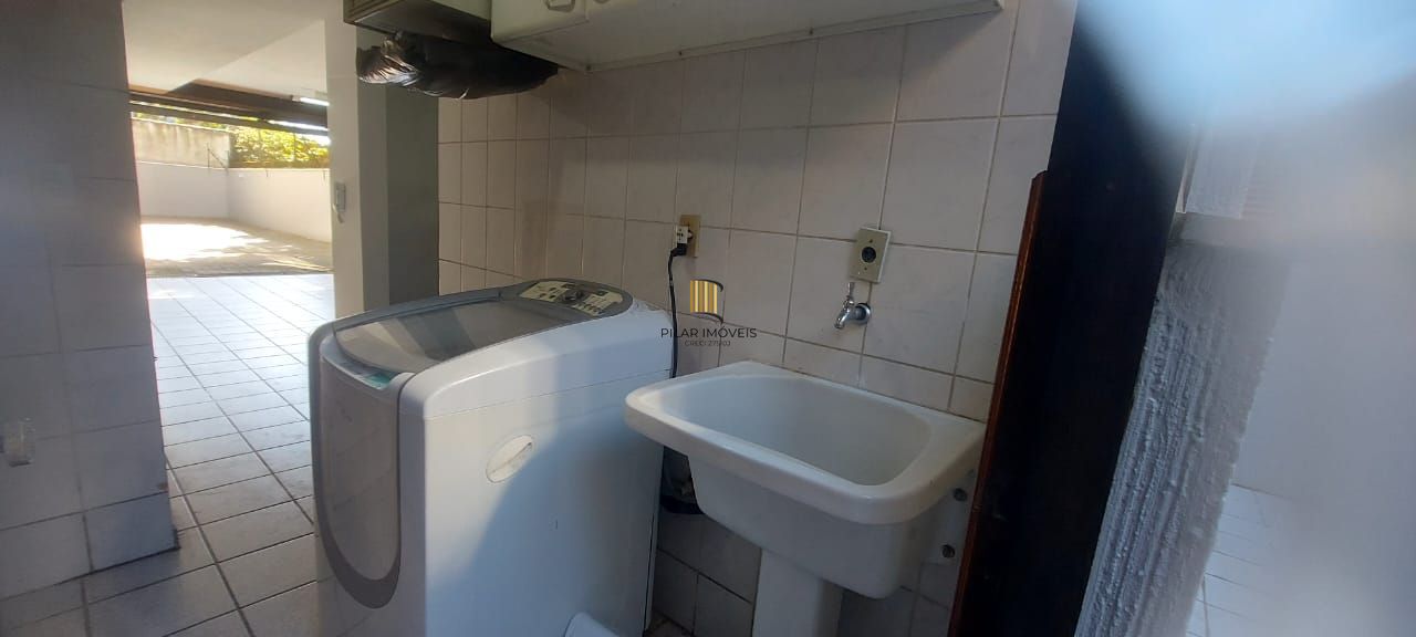 Casa de Condomínio 3 dormitórios no bairro Tristeza