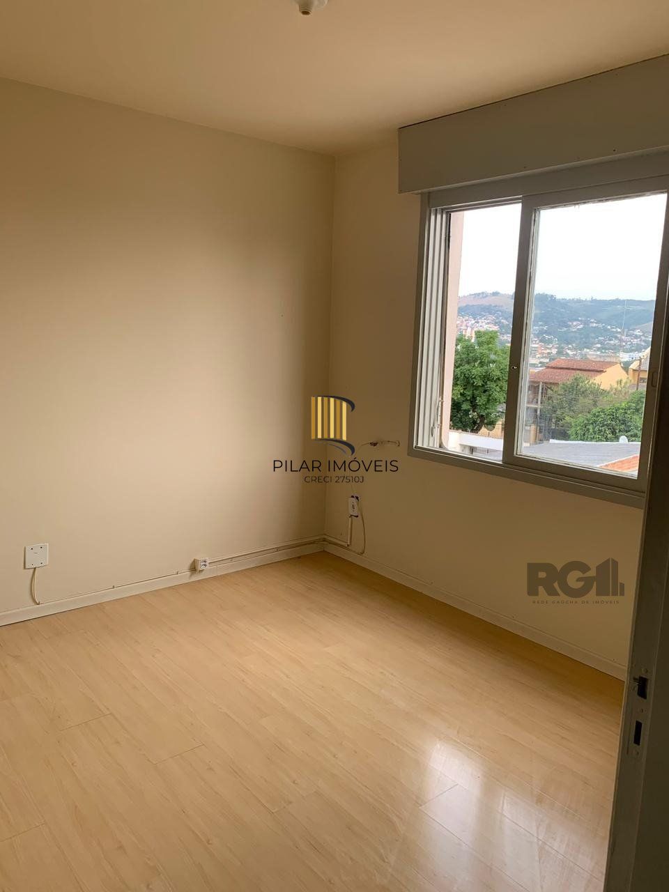 APARTAMENTO DE 2 DORMITORIOS REFORMADO BAIRRO SANTO ANTONIO - POA/RS